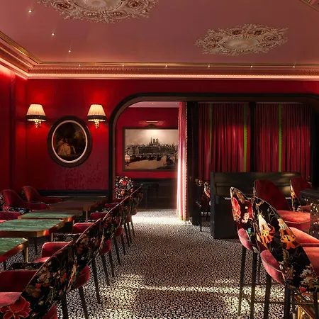 Grand Tonic Hotel & Spa Paris-3
